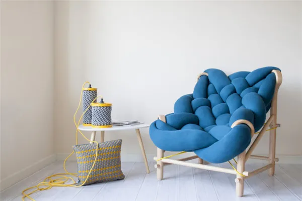 Кресло в гостиную: ТОП-135 фото современных и стильных моделей из каталога 2022 года с примерами размещения в интерьере. Какие кресла сейчас в моде. 27