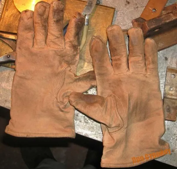 Сварочные краги: какой материал лучше и можно ли стирать защитные перчатки. Краги сварщика какие лучше. 5