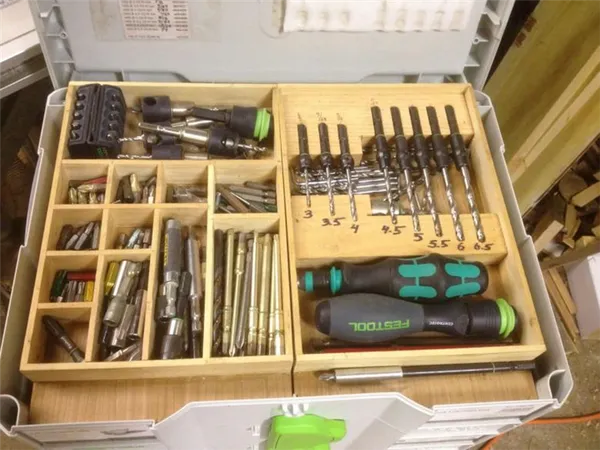 Как сделать деревянный и металлический ящик для инструментов своими руками - пошаговое руководство, чертежи. Из чего сделать ложемент для инструмента. 16