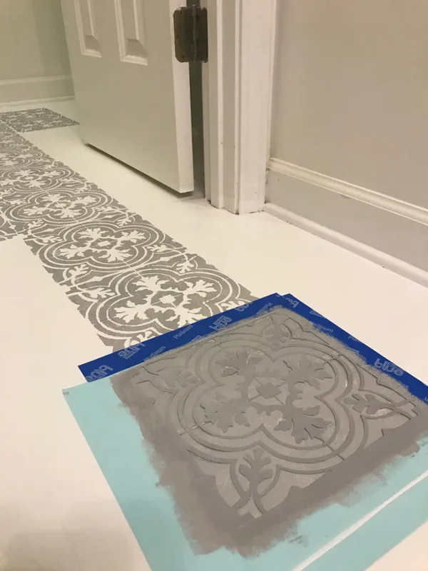 Покрасить плитку в ванной: этапы процесса шаг за шагом. Как покрасить плитку в ванной. 7