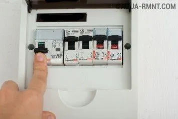Инструкция по подключению трехклавишного выключателя своими руками. Как подключить тройной выключатель. 9