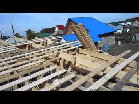 Как правильно делается односкатная крыша из профнастила на гараж. Как правильно стелить профнастил на крышу односкатную. 5