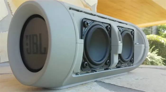 Разбор колонки JBL